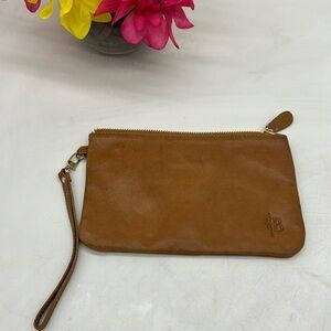 Handbag Butler Leather Wristlet